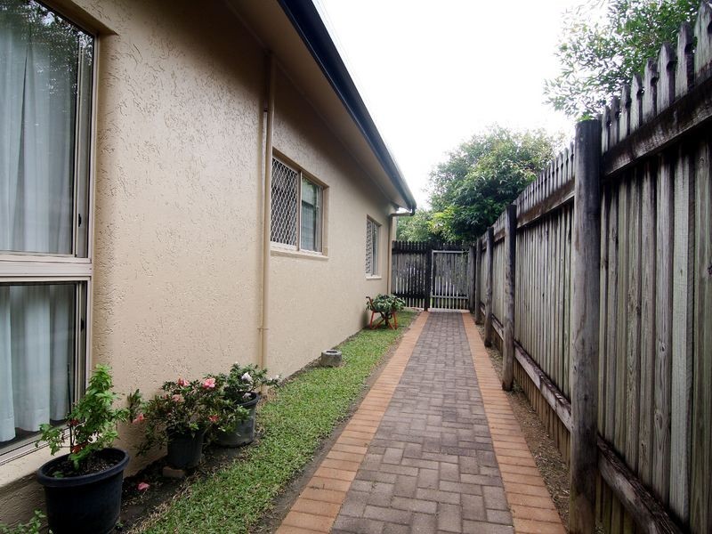 19 Meander Close, Brinsmead QLD 4870