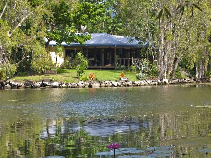 30 Caribbean Street, Cairns QLD 4870