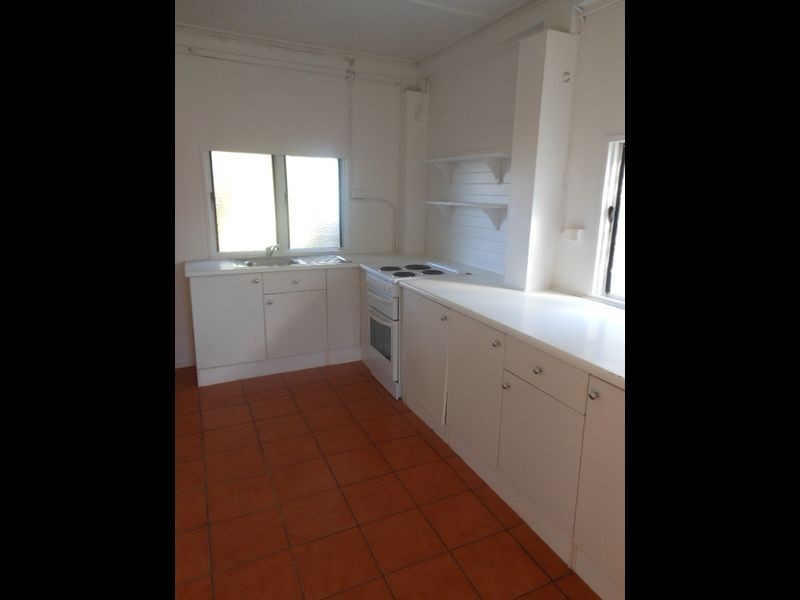 3/5 Mitchell Street, Machans Beach QLD 4878