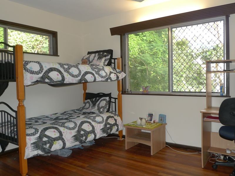 10 Mayers Street, Manunda QLD 4870