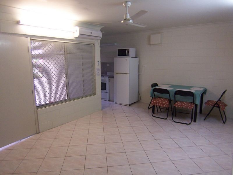 7/11 Crathern Close, Edge Hill QLD 4870