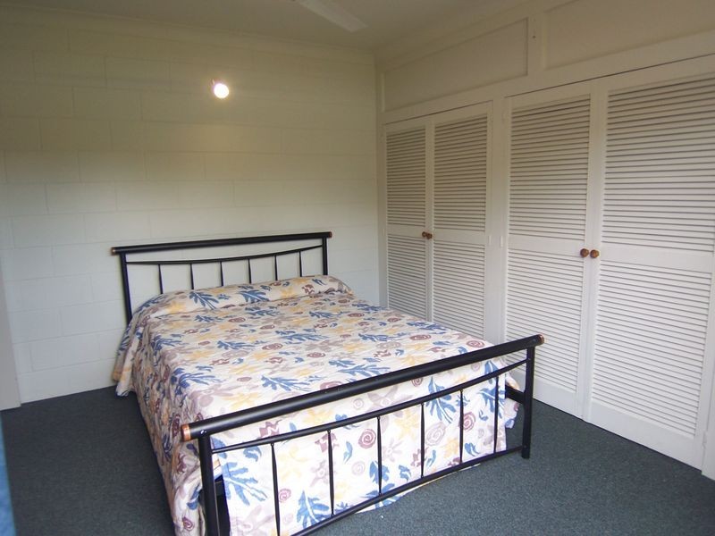 7/11 Crathern Close, Edge Hill QLD 4870