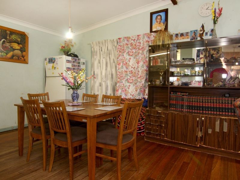 2 Rose Blank Close, Manunda QLD 4870