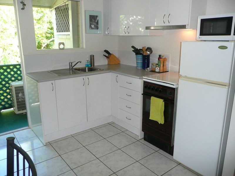 15/394 Mayers Street, Edge Hill QLD 4870
