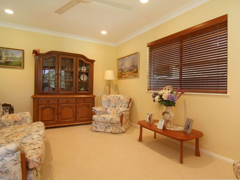 6 Comet Street, Bayview Heights QLD 4868