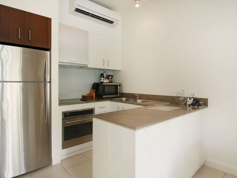 1226/123 Williams Esplanade, Palm Cove QLD 4879
