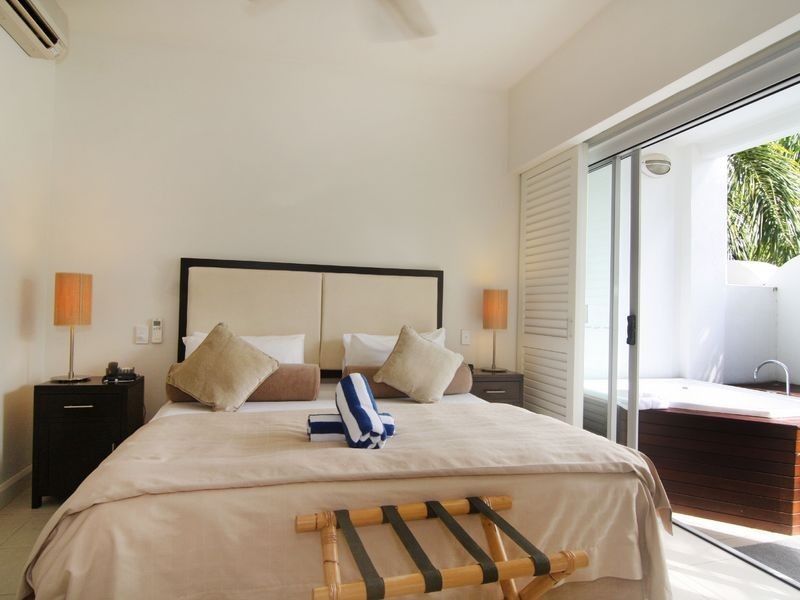 1226/123 Williams Esplanade, Palm Cove QLD 4879