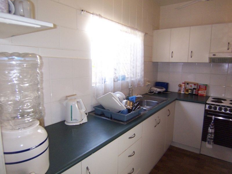 4/11 Pioneer Street, Manoora QLD 4870