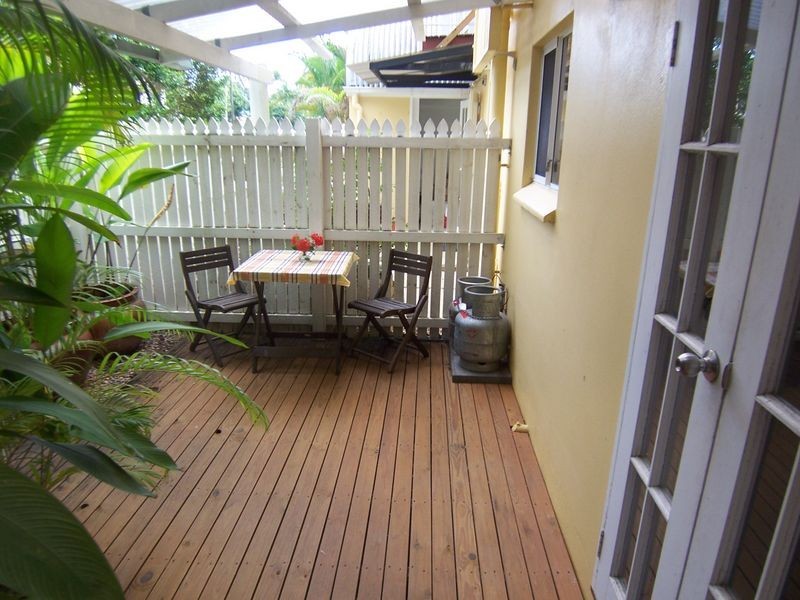 1/20 Corkill Street, Freshwater QLD 4870