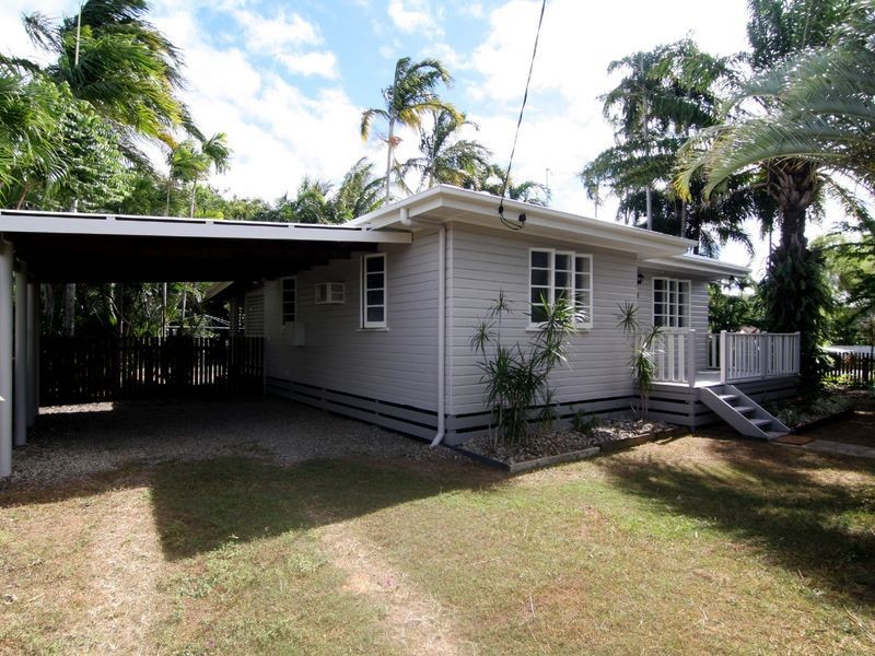 69 Clarke Street, Manunda QLD 4870