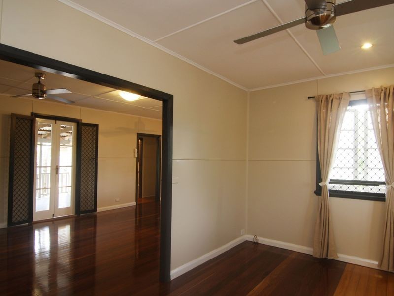 69 Clarke Street, Manunda QLD 4870