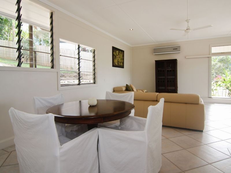 150 Hillview Crescent, Whitfield QLD 4870