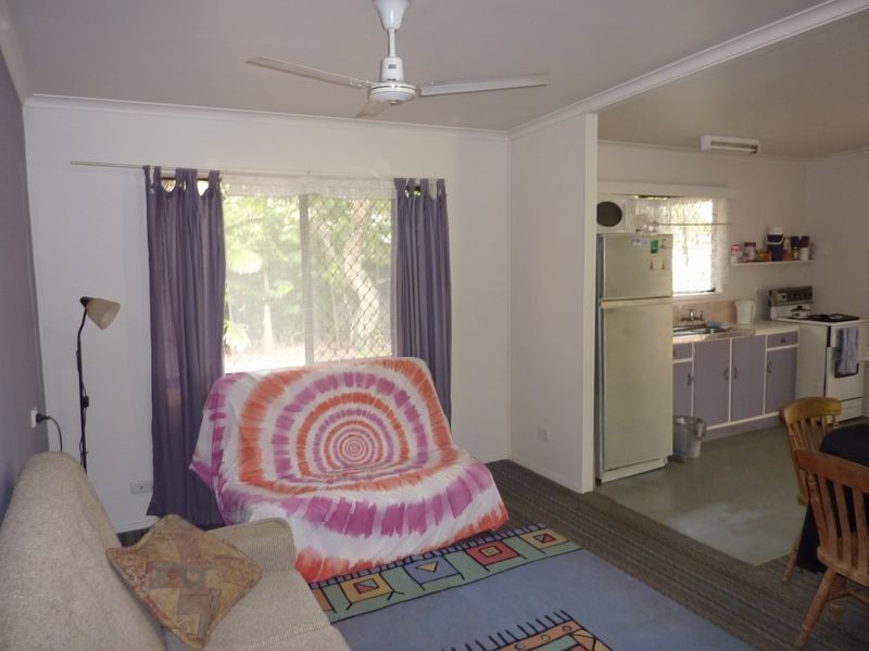 15 Herries Street, Earlville QLD 4870