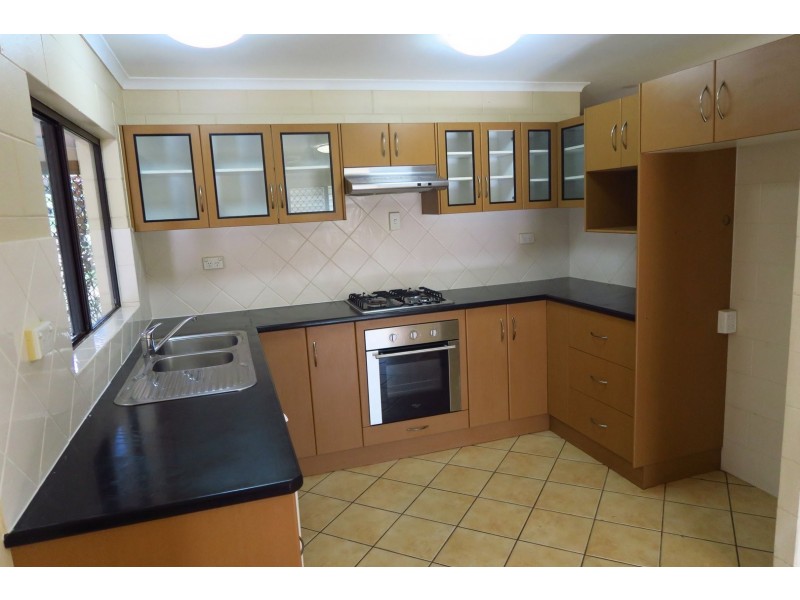 7 Mcmanus Street, Whitfield QLD 4870