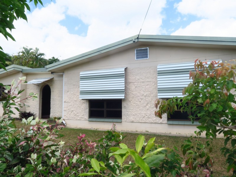 7 Mcmanus Street, Whitfield QLD 4870