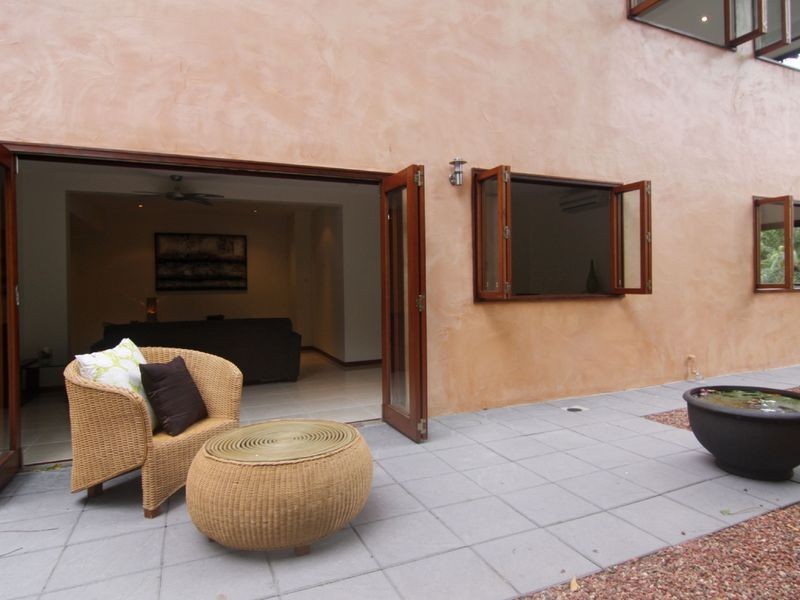 176 Sydney Close, Bayview Heights QLD 4868