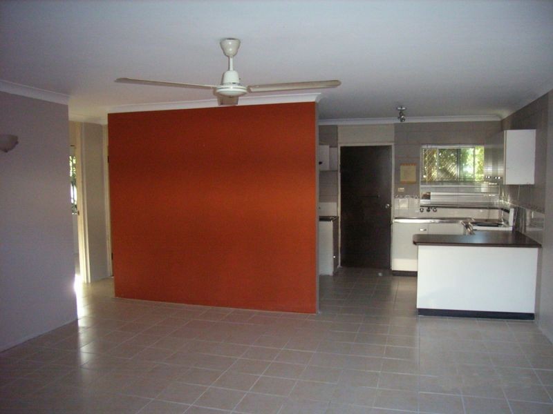 4/120 Greenslopes Street, Edge Hill QLD 4870