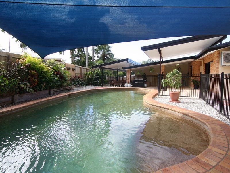 11 Ficus Close, Redlynch QLD 4870