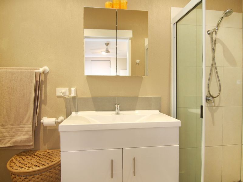 11 Ficus Close, Redlynch QLD 4870