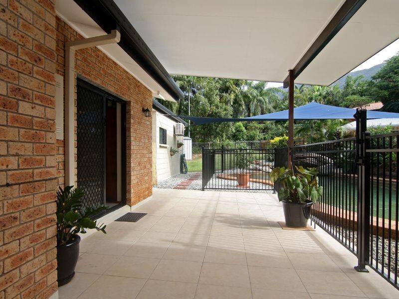 11 Ficus Close, Redlynch QLD 4870