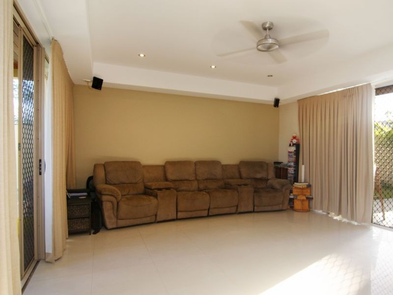 901/12 Gregory Street, Cairns QLD 4870