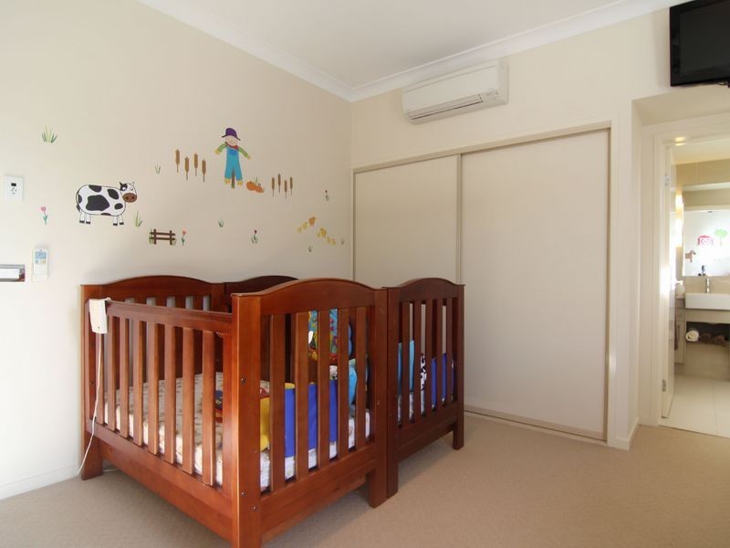 901/12 Gregory Street, Cairns QLD 4870