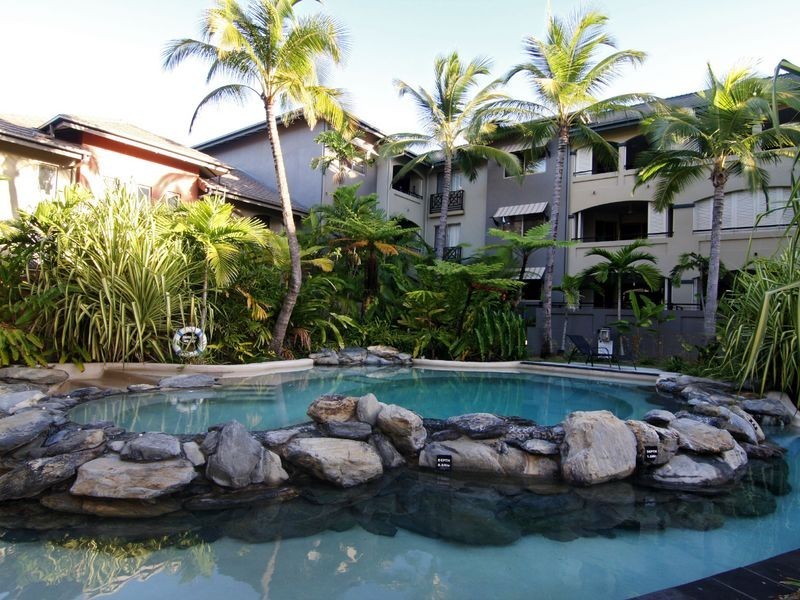 901/12 Gregory Street, Cairns QLD 4870