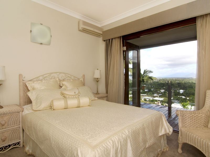 102 Nolan Street, Whitfield QLD 4870