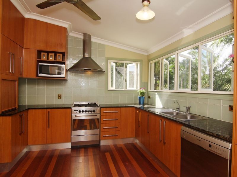93-95 Moore Road, Kewarra Beach QLD 4879