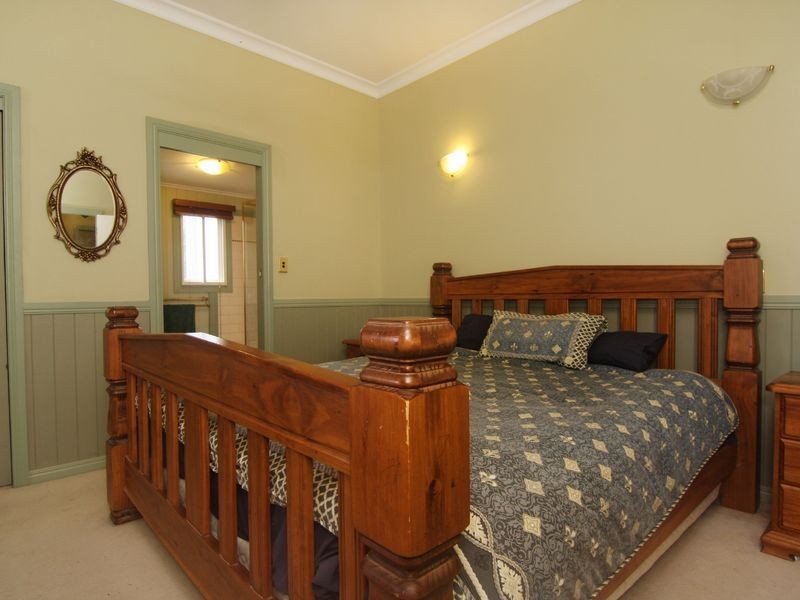 93-95 Moore Road, Kewarra Beach QLD 4879