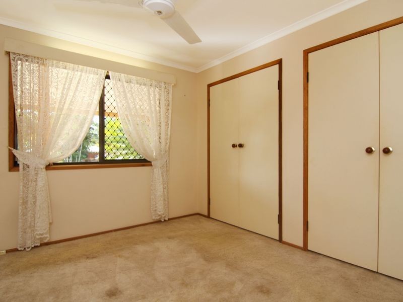 16 Rogers Close, Whitfield QLD 4870