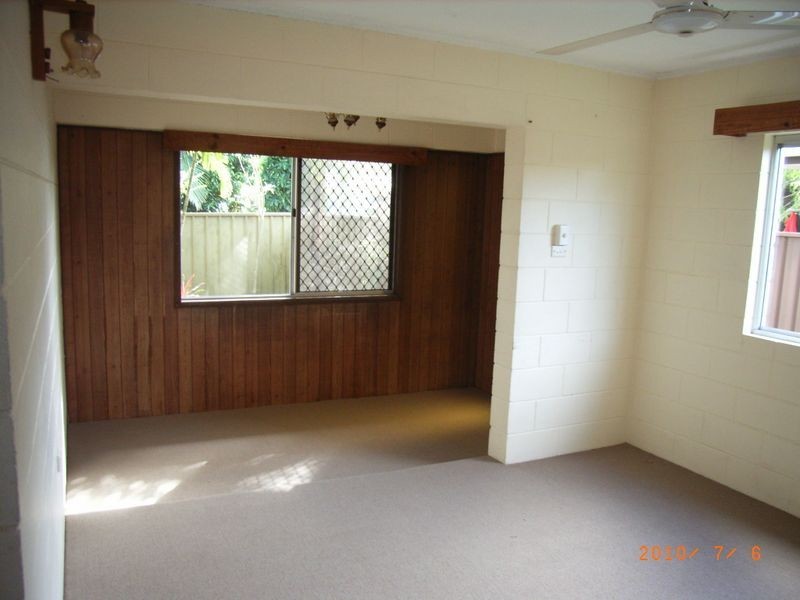 2/15 Pioneer Street, Manoora QLD 4870