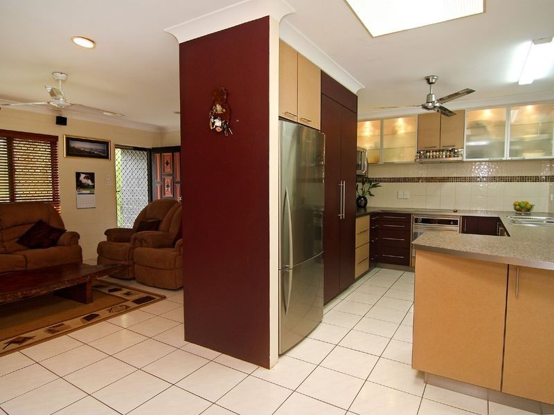 29 Fairview Street, Bayview Heights QLD 4868