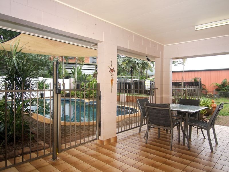 29 Fairview Street, Bayview Heights QLD 4868