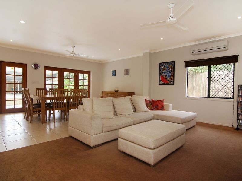2/84 Mayers Street, Manunda QLD 4870