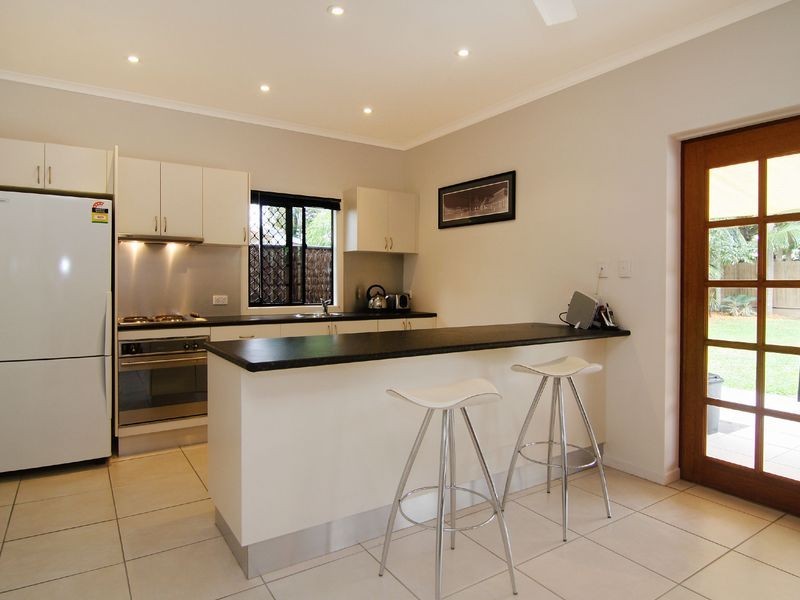 2/84 Mayers Street, Manunda QLD 4870