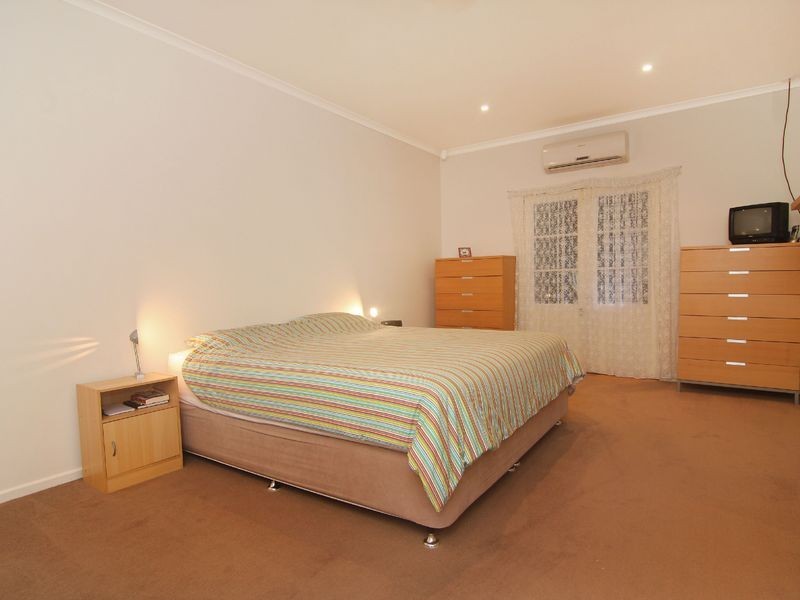 2/84 Mayers Street, Manunda QLD 4870