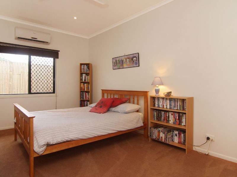 2/84 Mayers Street, Manunda QLD 4870