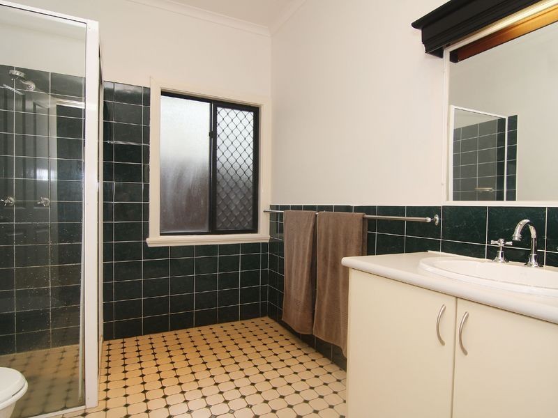 2/84 Mayers Street, Manunda QLD 4870