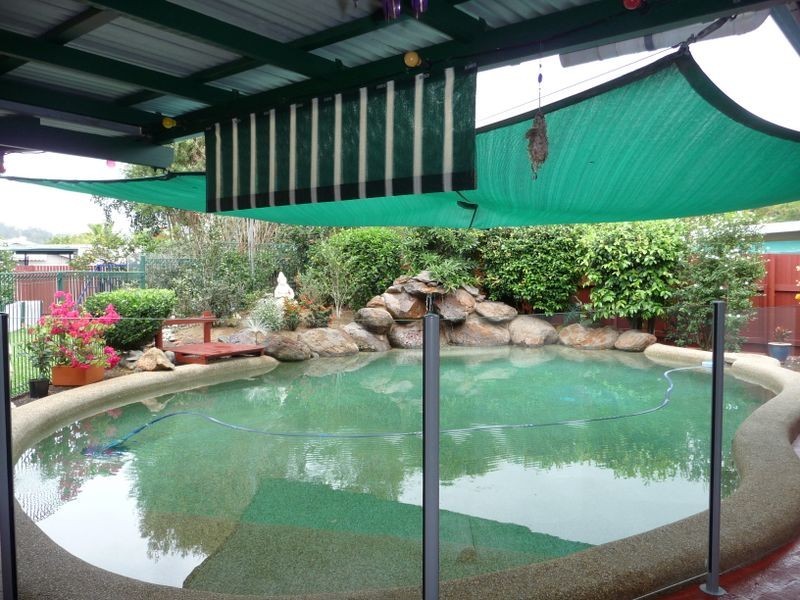 4 Hobson Drive, Brinsmead QLD 4870