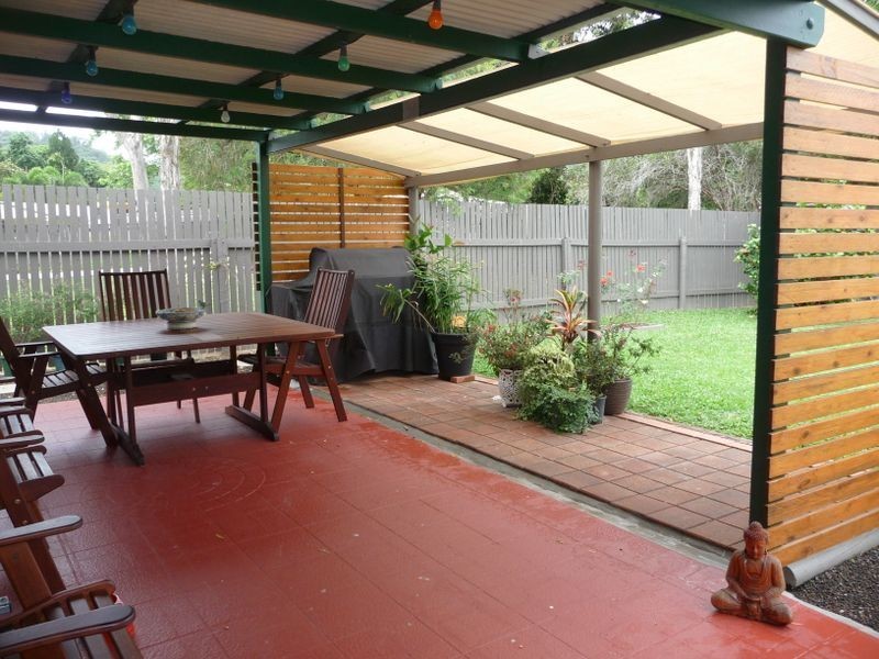 4 Hobson Drive, Brinsmead QLD 4870