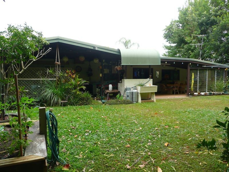 38 Riverside Parade, Trinity Park QLD 4879