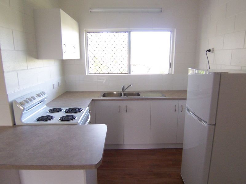 1-10/9 Maytown Close, Manoora QLD 4870
