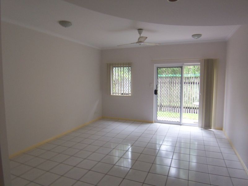 2/42 Springfield Crescent, Manoora QLD 4870