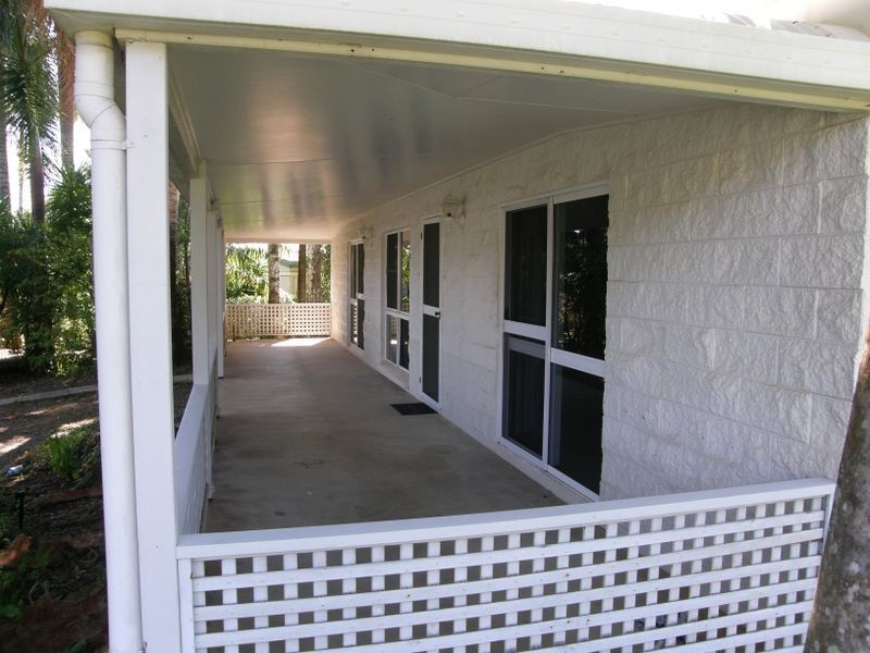 2 Craig Close, Brinsmead QLD 4870