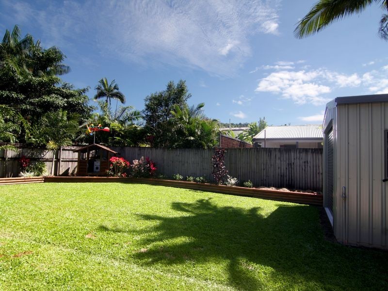 1A Byrnes Close, Whitfield QLD 4870