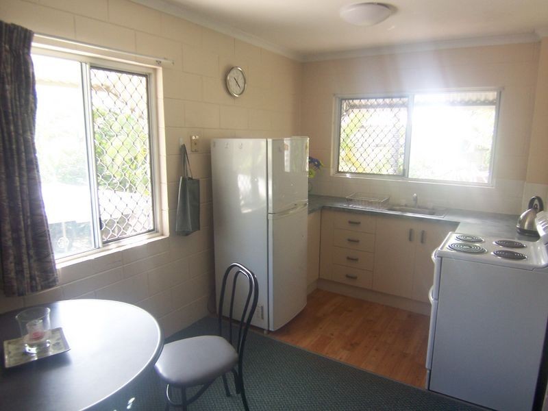 8/171 Hoare Street, Manunda QLD 4870