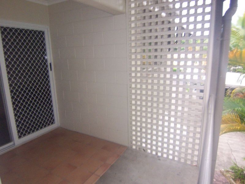8/171 Hoare Street, Manunda QLD 4870