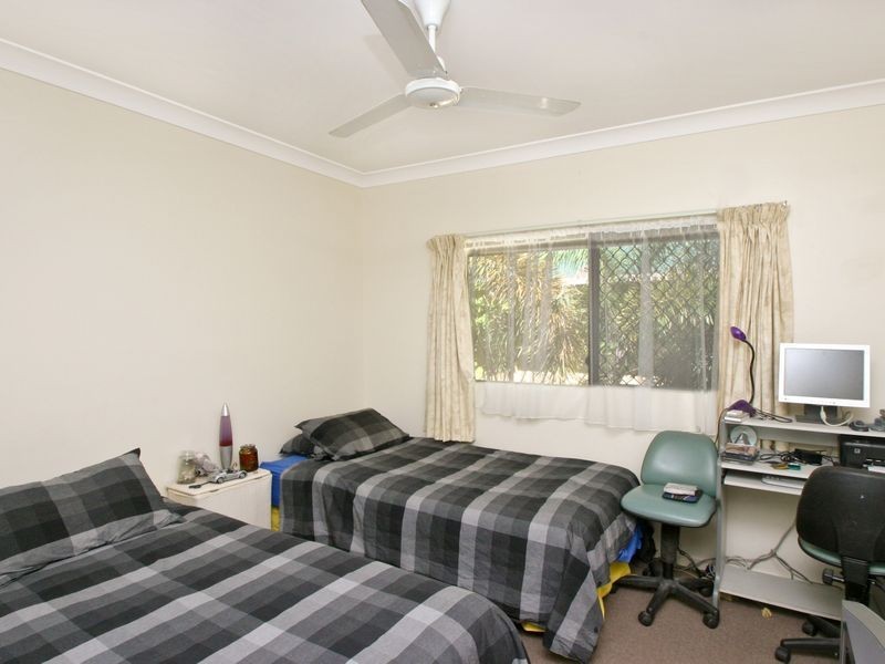 13/3 Stratford Parade, Stratford QLD 4870