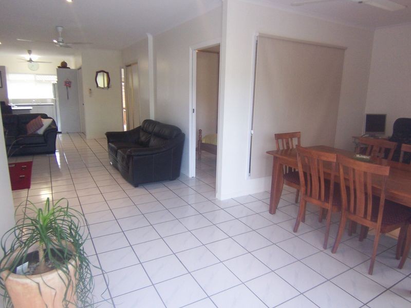 6/8 Ascot Avenue, Westcourt QLD 4870